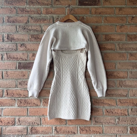 H&M | Cream knit two piece set body con dress and sweater knife skirt set - Picture 3 of 9